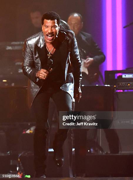 MusiCares Person of the Year honoree Lionel Richie performs onstage during The 58th GRAMMY Awards at Staples Center on February 15, 2016 in Los...