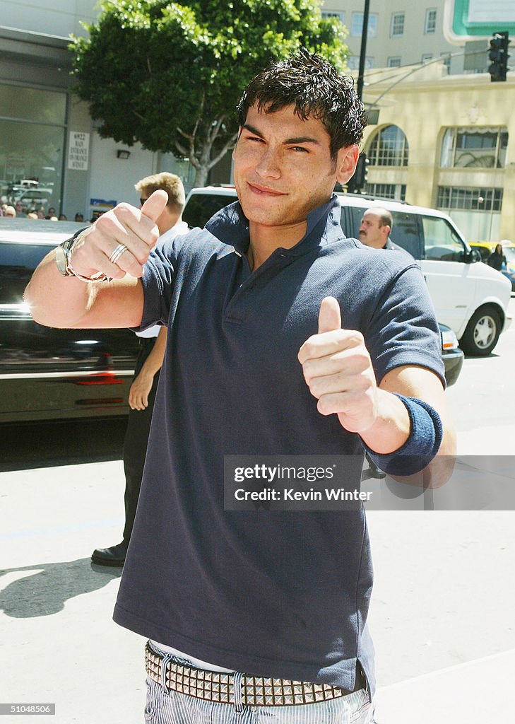 Los Angeles Prmiere of Warner Bros. "A Cinderella Story" - Arrivals