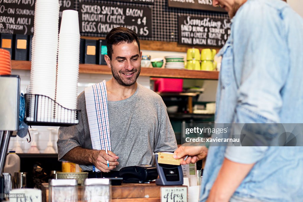 Using the contactless credit card payment in the cafeteria