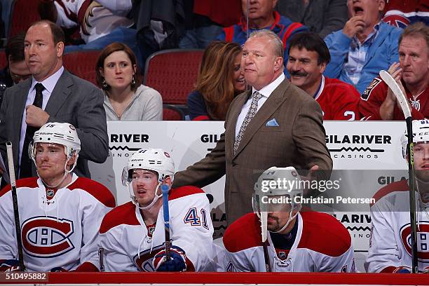 Head coach Michel Therrien of the Montreal Canadiens reacts on the bench during the first period of the NHL game against the Arizona Coyotes at Gila...