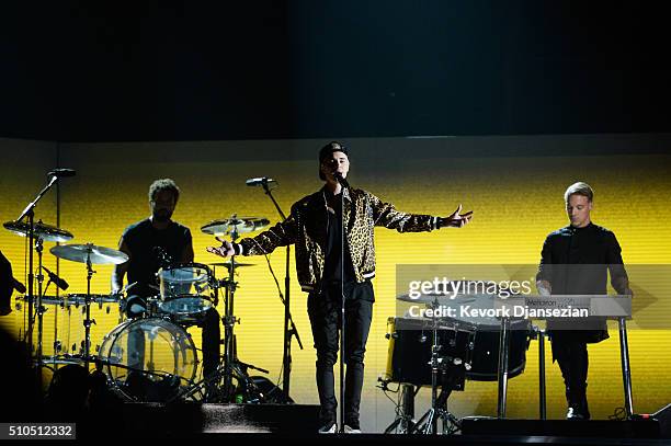 Recording artists Justin Bieber and Diplo perform onstage during The 58th GRAMMY Awards at Staples Center on February 15, 2016 in Los Angeles,...