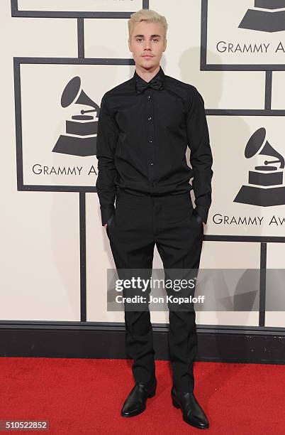 Singer Justin Bieber arrives at The 58th GRAMMY Awards at Staples Center on February 15, 2016 in Los Angeles, California.