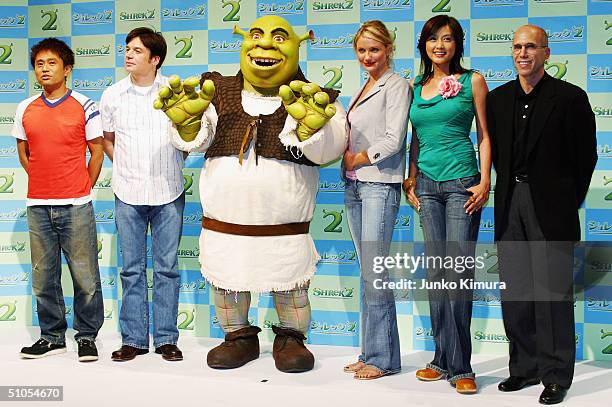 Japanese comedian Masatoshi Hamada, actor Mike Myers, actress Cameron Diaz, Japanese actress Norika Fujiwara and executive producer Jeffery...