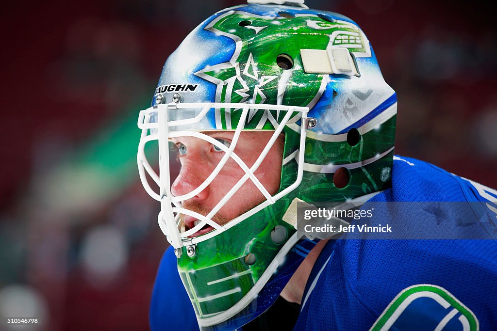 Columbus Blue Jackets v Vancouver Canucks