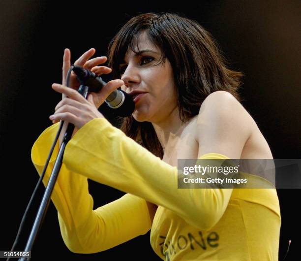 Harvey plays the "Oxegen" festival, July 11 2004. Dublin, Ireland