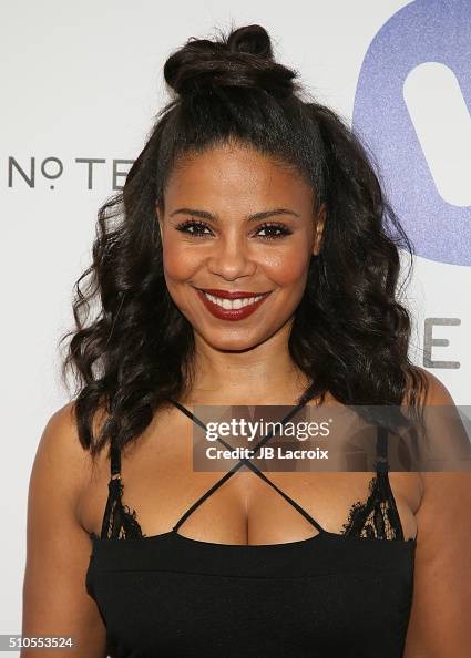 Warner Music Group's Celebration For The 58th Annual Grammy Awards - Arrivals Warner Music Group's Celebration For The 58th Annual Grammy Awards - Arrivals