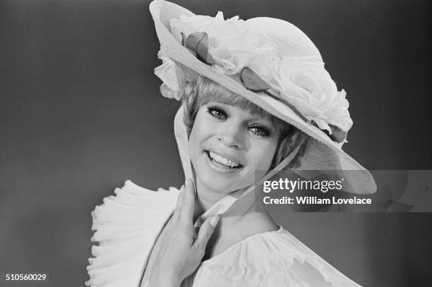 Anglo-Indian dancer, Juliet Prowse , stars as 'Mame' whilst Ginger Rogers takes a break, 28th August 1969.