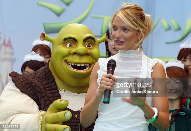 Actress Cameron Diaz attends an event to promote the film "Shrek 2" on July 14, 2004 in Tokyo, Japan. The film opens on July 24 in Japan.