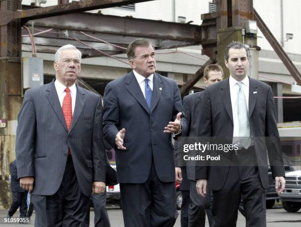 Secretary of Homeland Security Tom Ridge is briefed on security preparations by Boston Mayor Tom Menino , and Democratic National Convention...