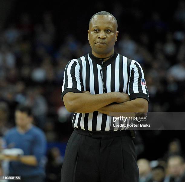 Mike Mathis Referee 114 Referee Michael Stephens Stock Photos, High-Res Pictures, and ...