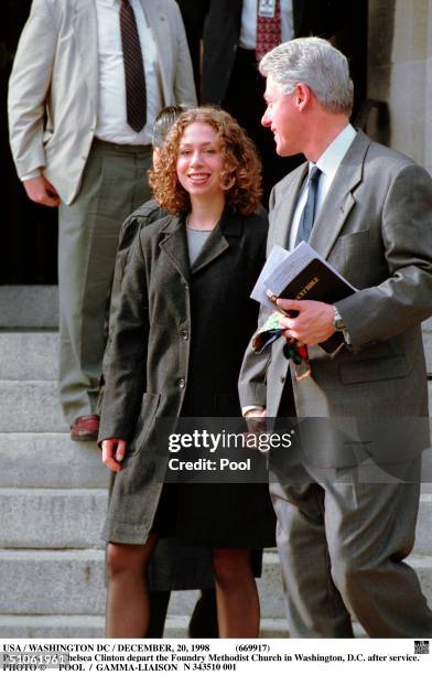 Usa / Washington Dc / December 1998 President And Chelsea Clinton Depart The Foundry Methodist Church In Washington, D.C. After Service On December...