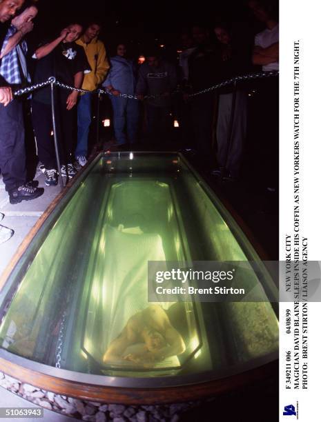 New York City Magician David Blaine Sleeps Inside His Coffin As New Yorkers Watch For The 7Th Night.