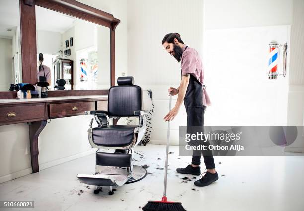 4,472 Hair Salon Chair Photos and Premium High Res Pictures - Getty Images