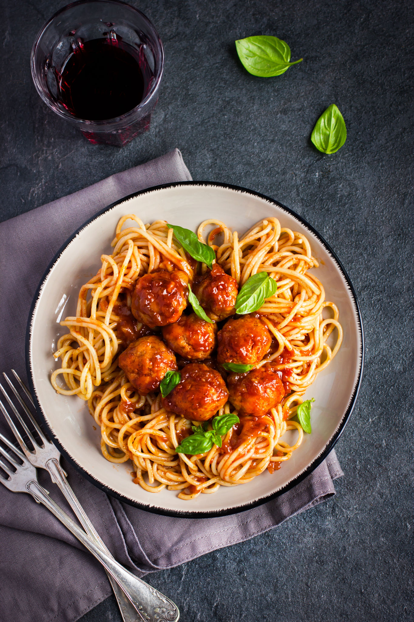 Spaghetty pasta with meatballs and tomato sauce Spaghetty pasta with meatballs and tomato sauce