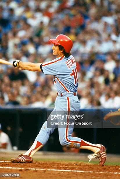 Larry Bowa of the Philadelphia Phillies bats against the Atlanta Braves during an Major League Baseball game circa 1975 at Atlanta-Fulton County...