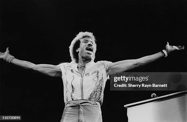 And B singer Lionel Richie performs at The Forum in 1984 in Inglewood, California.