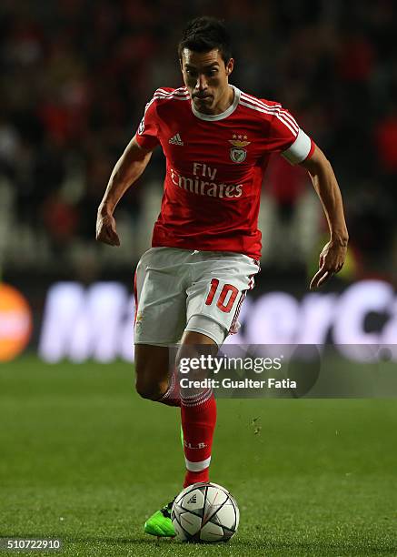 BenficaÕs midfielder from Argentina Nico Gaitan in action during the UEFA Champions League Round of 16: First Leg match between SL Benfica and FC...