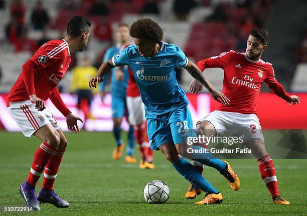 ZenitÕs midfielder from Belgium Axel Witsel with SL BenficaÕs midfielder Pizzi in action during the UEFA Champions League Round of 16: First Leg...