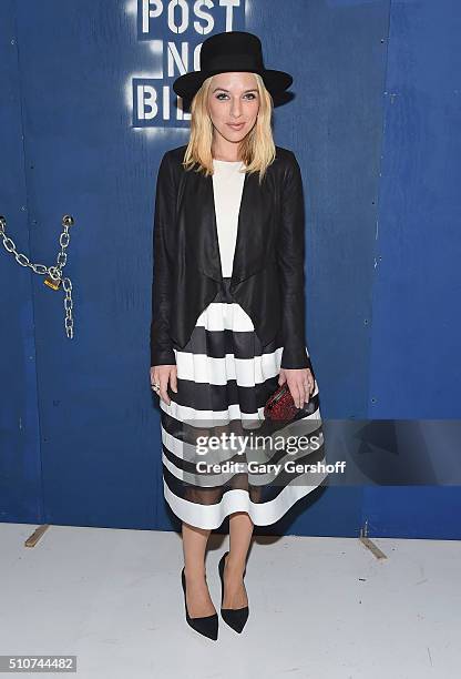 Singer/songwriter ZZ Ward attends the Alice + Olivia by Stacey Bendet presentation during New York Fashion Week Fall 2016 at The Gallery, Skylight at...