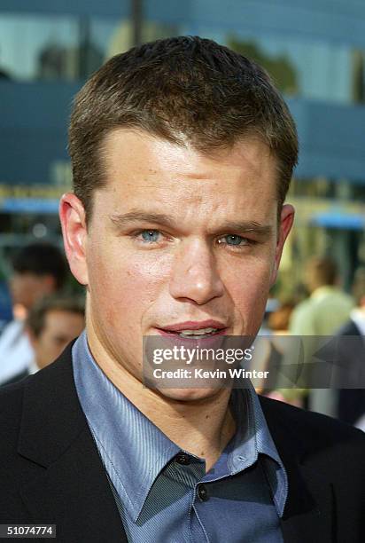 Actor Matt Damon arrives at the premiere of Universal's "The Bourne Supremacy" at the Arclight Cinemas on July 15, 2004 in Los Angeles, California.