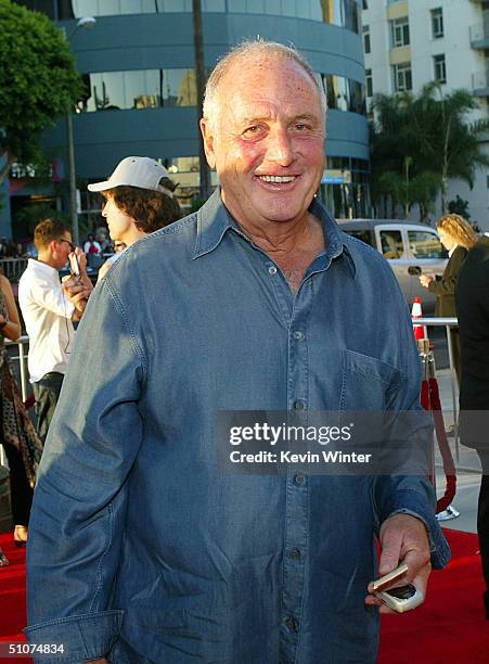 Producer Jerry Weintraub arrives at the premiere of Universal's "The Bourne Supremacy" at the Arclight Cinemas on July 15, 2004 in Los Angeles,...