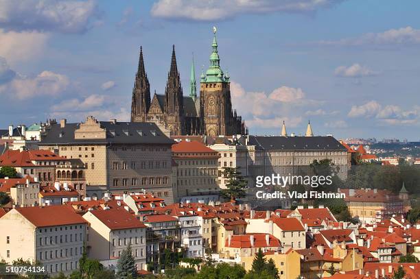 st. vitus cathedral, prague - st vitus's cathedral stock pictures, royalty-free photos & images