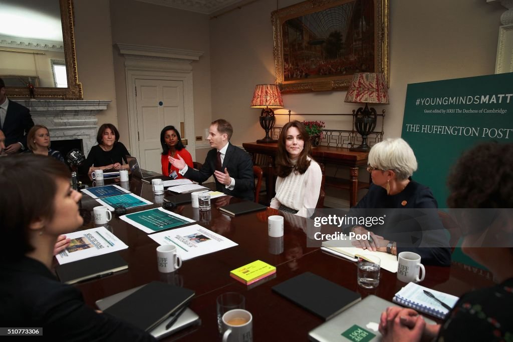 BRITAIN-ROYALS-INTERNET-HEALTH-CHILDREN