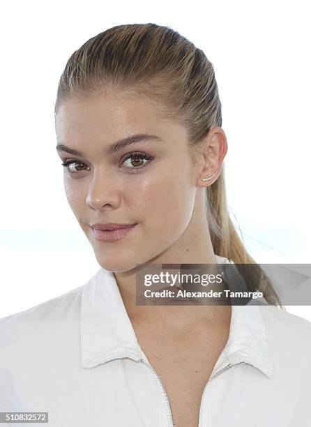 Agdal Model 1,209 Nina Agdal Sports Illustrated Swimsuit Photos & High Res Pictures ...