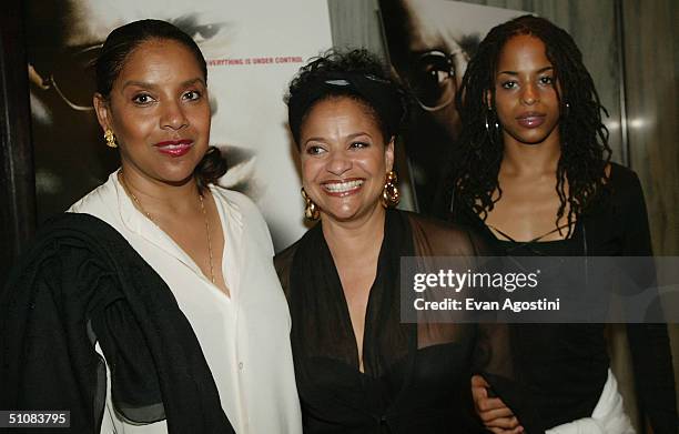 Actress Phylicia Rashad, choreographer Debbie Allen and her daughter Vivian arrive at the world premiere for "The Manchurian Candidate" on July 19,...