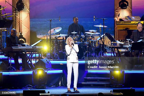 Singer Ellie Goulding performs onstage at the 2016 MusiCares Person of the Year honoring Lionel Richie at the Los Angeles Convention Center on...