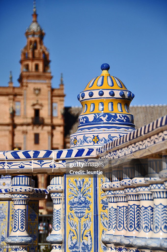 Plaza España - tiled balustrade