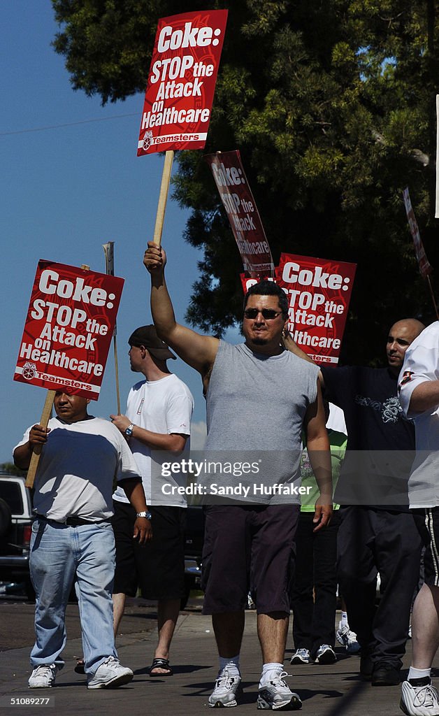 CocaCola employees with Teamsters Union 683, walk the picket line