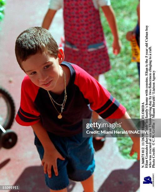 A Family In Crisis The Elian Gonzales Story 988 Old Elian Photos & High Res Pictures - Getty Images