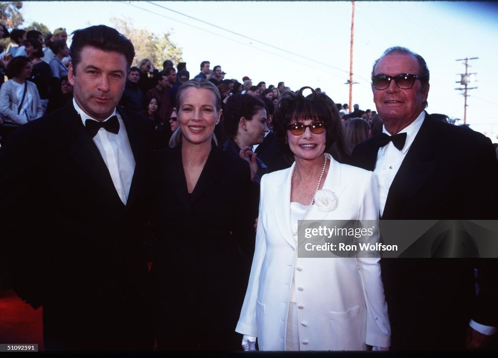 Kim Basinger And Alec Baldwin With James Garner And His Wife At The Scree
