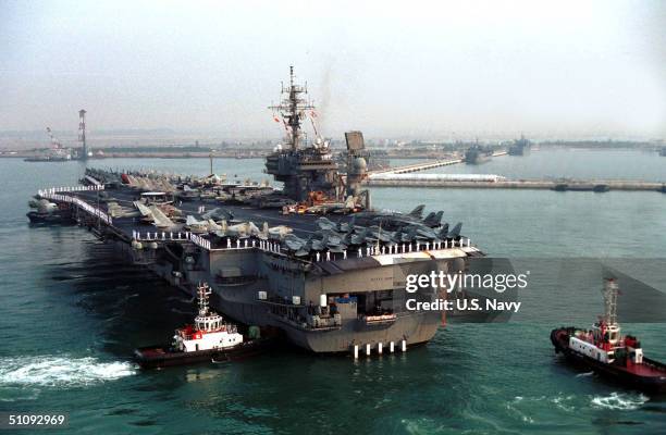 Kitty Hawk Makes Her Way Towards Changi Pier, March 22, 2001. Kitty Hawk Is The First U.S. Aircraft Carrier To Moor At The Republic Of Singapore's...