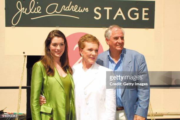 Actors Anne Hathaway, Julie Andrews And Director Garry Marshall Attend A Recognition Ceremony August 2, 2001 At Disney Studios In Burbank, Ca. Sound...