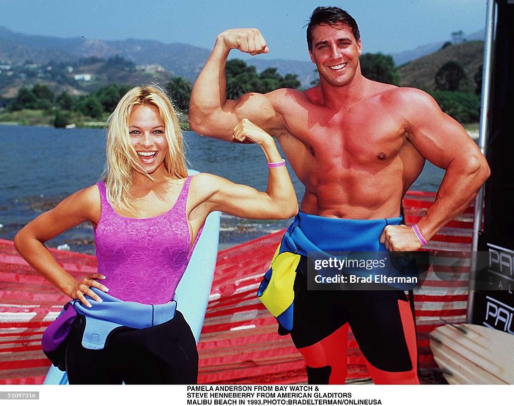 Malibu Circa... Pamela Anderson And Steve Henneberry Fool Around On