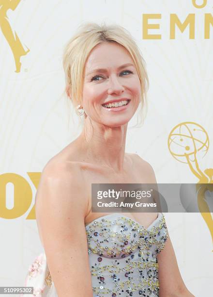 Naomi Watts attends the 67th Annual Primetime Emmy Awards on September 20, 2015 in Los Angeles, California.