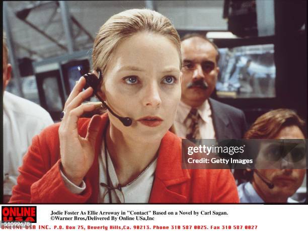 Jodie Foster As Ellie Arroway In "Contact" Based On The Best -Seller By Carl Sagan.