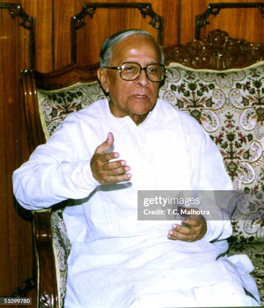 383 Jyoti Basu Photos & High Res Pictures Getty Images