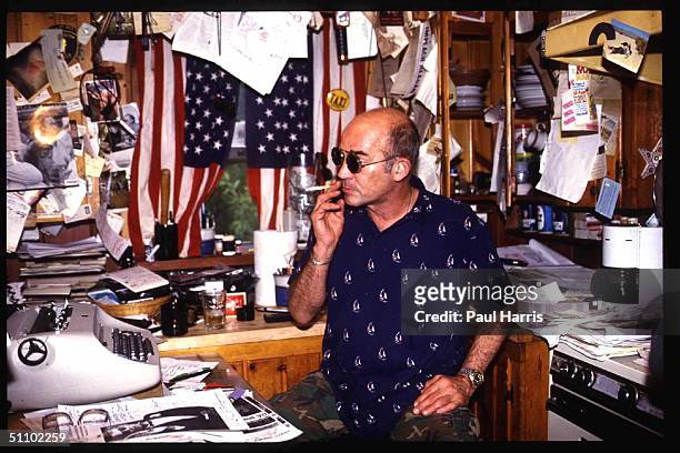 Woody Creek, Colorado. Hunter Thompson The " Gonzo " Journalist Sits At His Desk In His Rocky Mountain Cabin, In 1998 The Movie " Fear And Loathing...