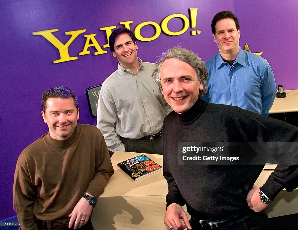 Yahoo! Inc Executives Front Jeff Mallett President And Coo And Tim Koogle Chairman