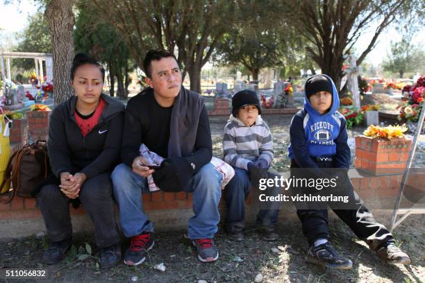 border patrol, rio grande valley, texas, feb. 9, 2016 - salvadoran immigrants stock pictures, royalty-free photos & images