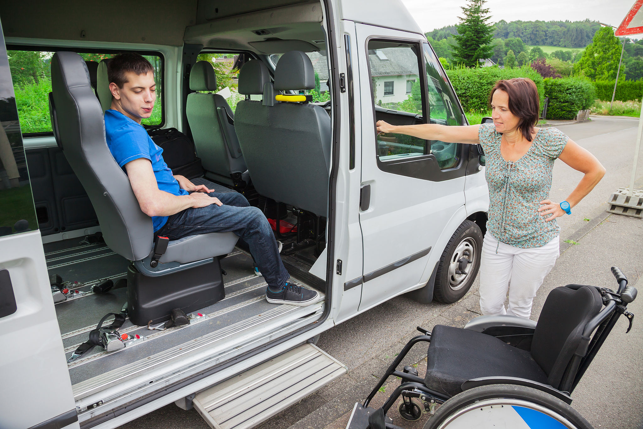 minibus lift