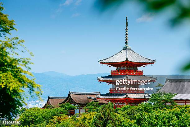 kiyomizu-dera kyoto japan - japanese pagoda bildbanksfoton och bilder
