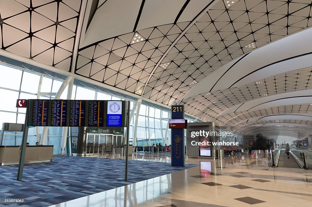 Midfield Concourse Hong Kong International Airport Midfield Concourse High-Res Stock Photo ...
