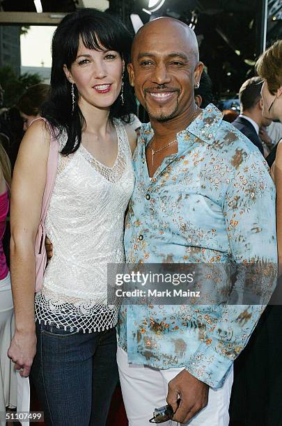 Presenter Montel Williams attends the premiere of "The Manchurian Candidate" on July 22, 2004 at the Samuel Goldwyn Theatre, in Los Angeles,...