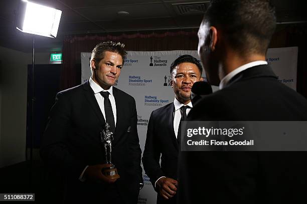 All Blacks win Team of the Year represented by Richie McCaw and Keven Mealamu during the 2016 Halberg Awards at Vector Arena on February 18, 2016 in...