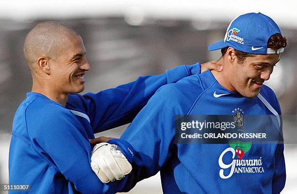 Alex Jokes Copa 2004 Brazil Trains Photos and Premium High Res Pictures - Getty Images