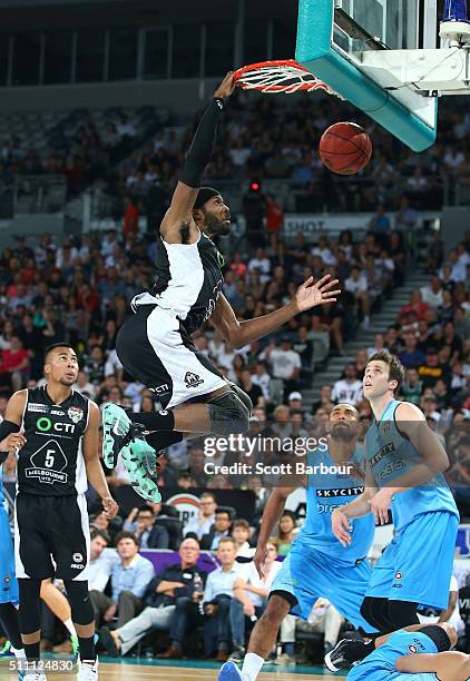 Hakim Warrick of Melbourne United dunks the ball during the NBL Semi Final match between Melbourne United and the New Zealand Breakers at Hisense...